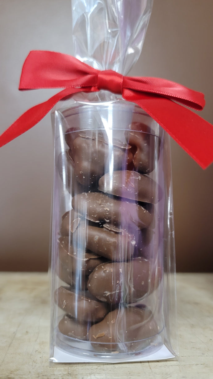 Milk Chocolate Cinnamon Pecans